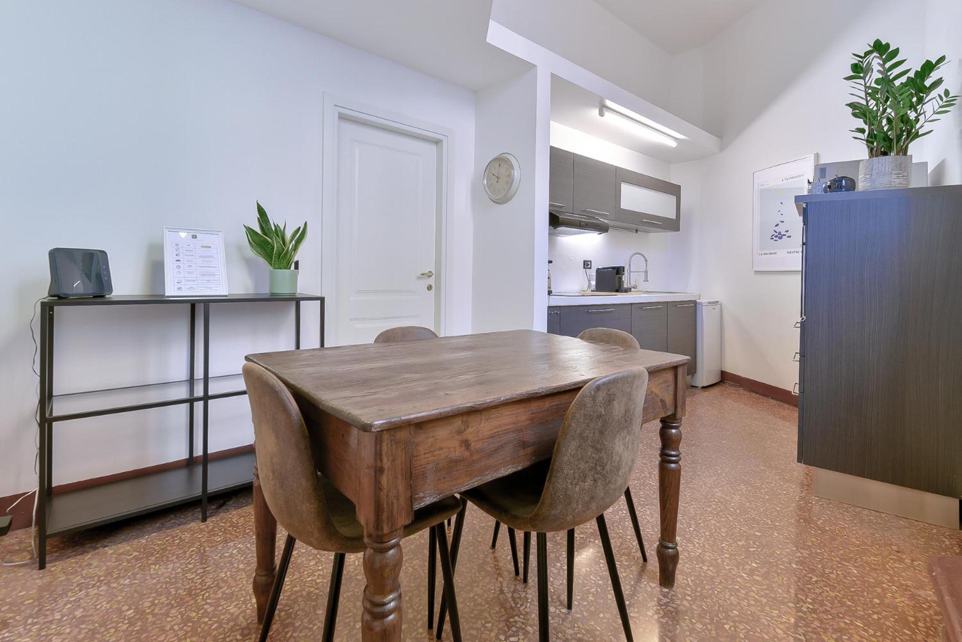 Mono Apartments Saragozza Болоня Екстериор снимка